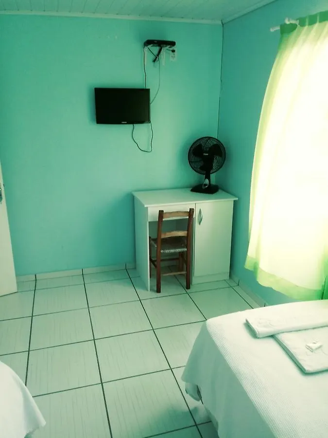 Hotel E Dormitorio Br contacts